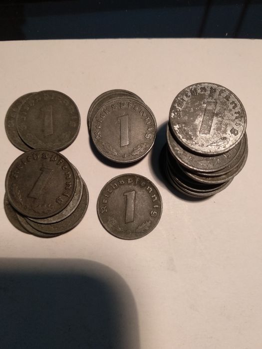 Moedas 1 Reichspfennig 1942, 1943, e 1944 Zinco suástica nazi Alemanha