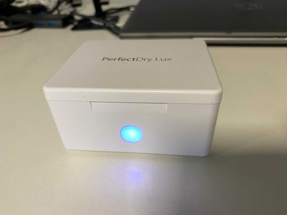 PerfectDry Lux osuszacz z lampą UV do aparatów słuchowych