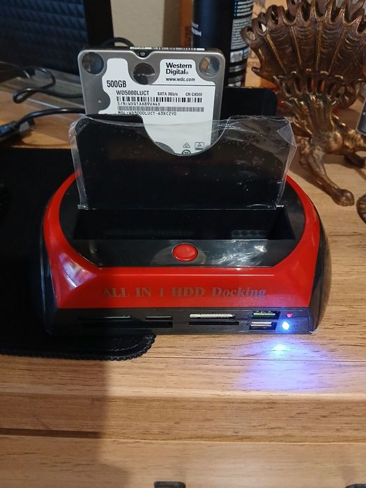 Stacja dokujaca dysków 2,5,,3,5 cala