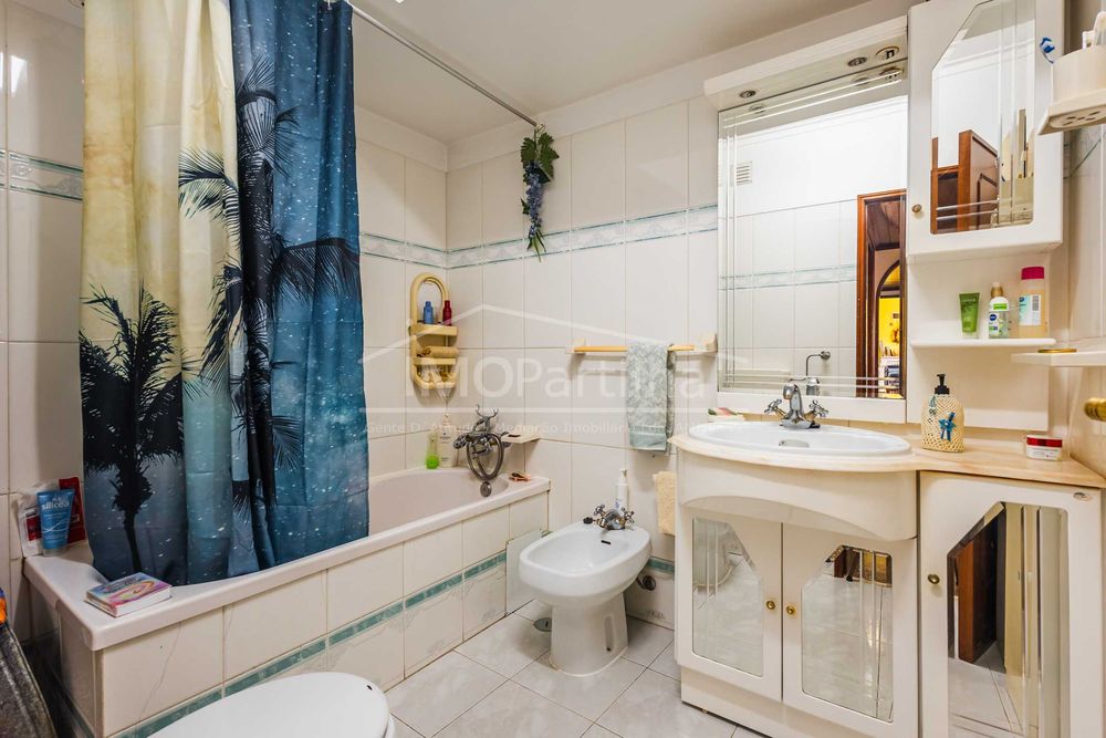 Apartamento T2 em Queluz