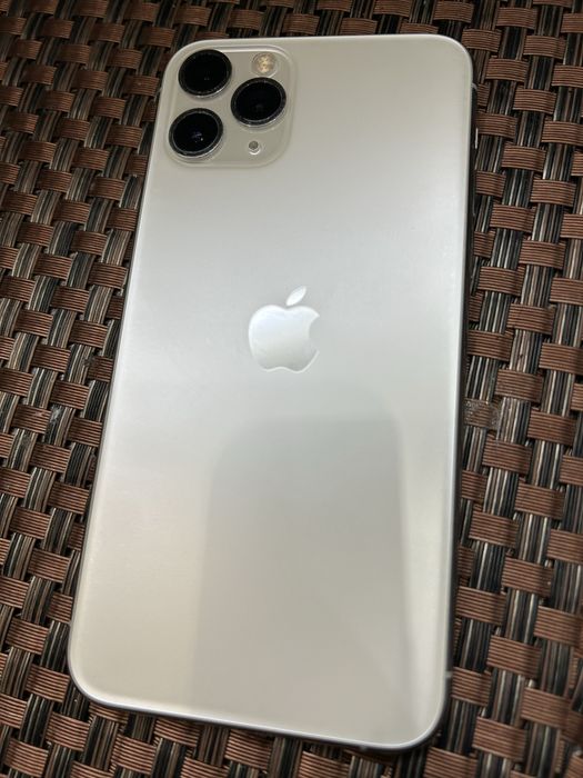 iPhone 11 на 64GB