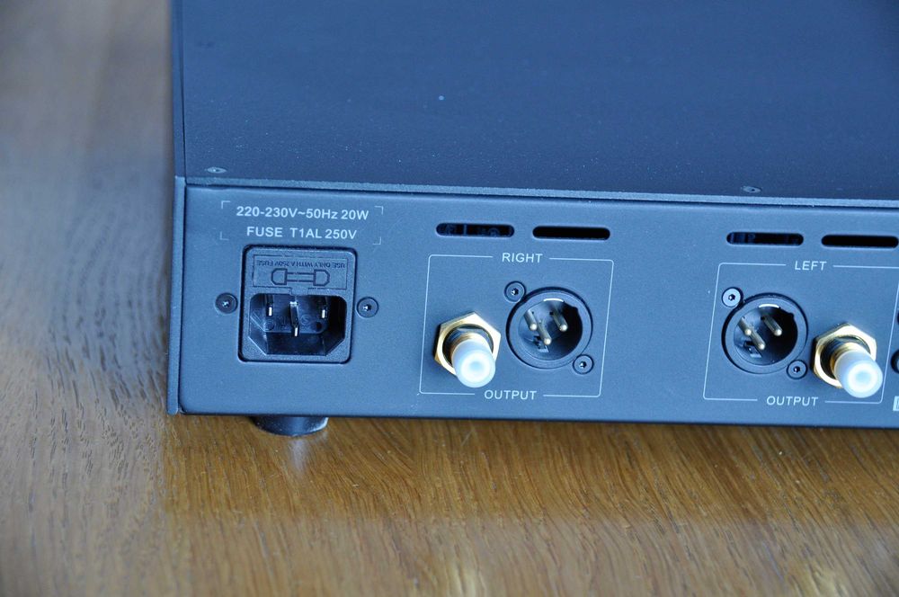 Odtwarzacz CD/transport Audiolab 8200CD (czarny)