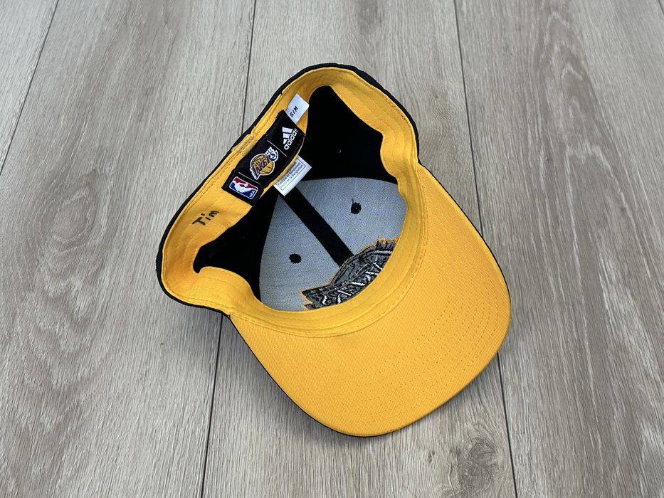 Кепка Adidas NBA Lakers