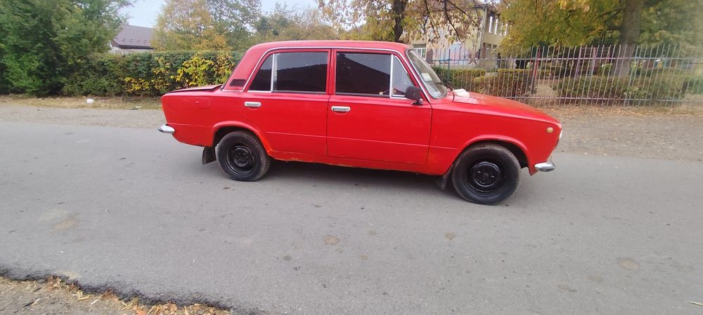 Продам машину ваз-2101 хороші Стар
