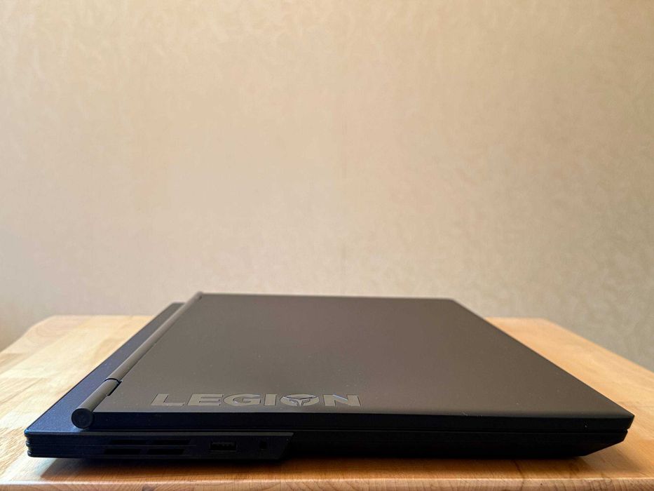 Lenovo Legion Y540 17 16gb 1tb ssd 1660ti i7 9750h
