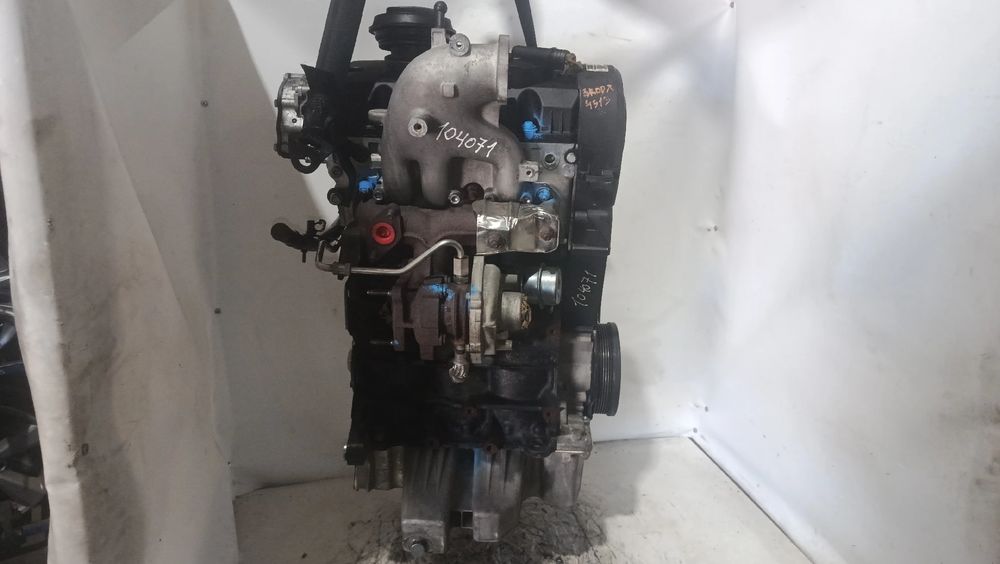 Motor completo SKODA Fabia II Break (545, 5J)