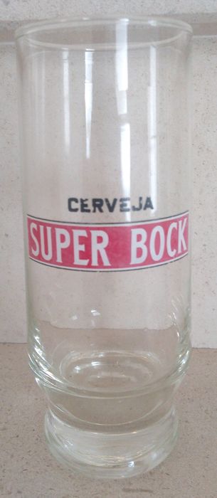 Copos de vidro da cerveja Portuguesa Super Bock