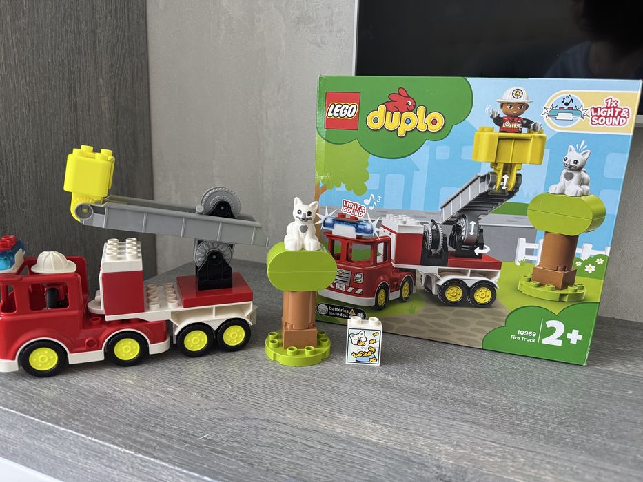 Конструктор LEGO DUPLO Пожежна машина