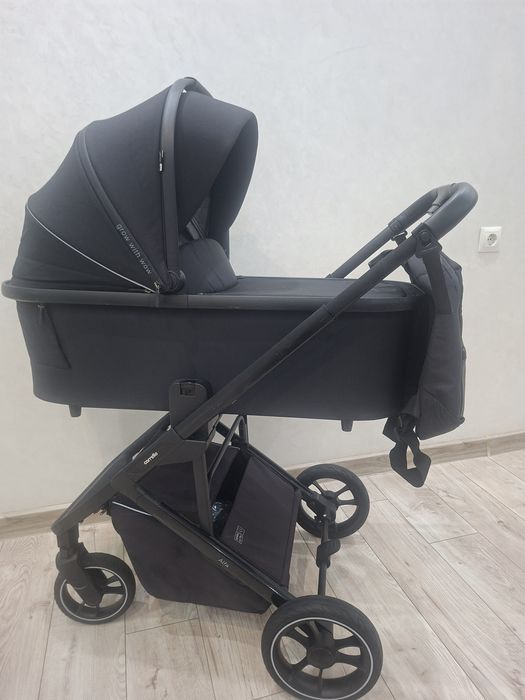 Carrello Alfa візок дитячий 2 в 1