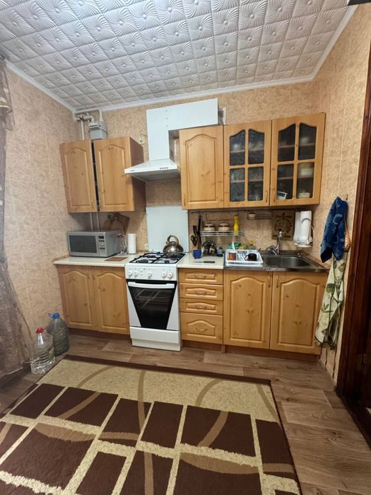 Сдам двухкомнатную квартиру с АГВ на Клушина, 3 этаж!!!