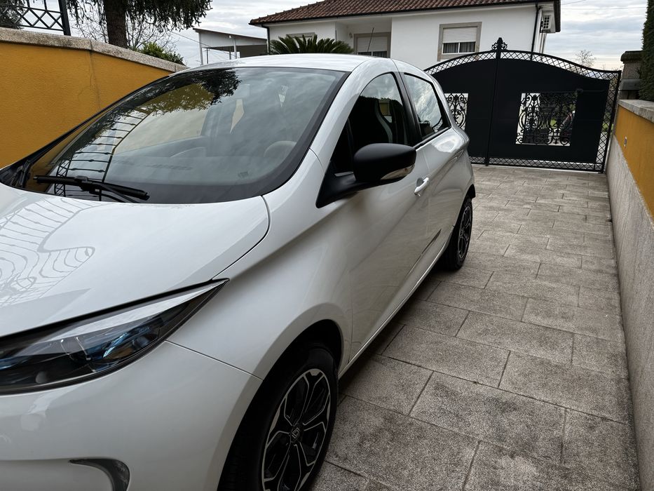 Zoe 40kw 34600km de 2018 estado Novo COM BATARIAS