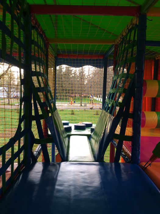 Продам детский игровой лабиринт Производство аттракциона Лабиринта