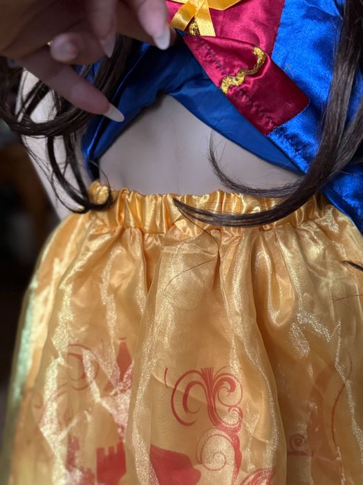 Білосніжка,карнавальний костюм