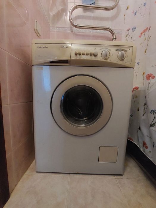 Пральна машина Electrolux