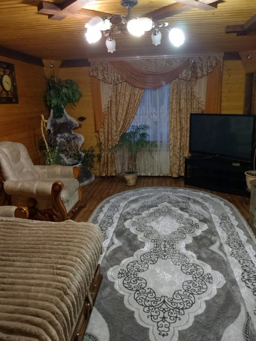 Котедж на 16 чоловік. До Буковеля 10 км