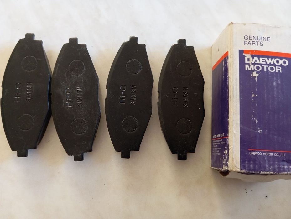 Колодки гальмівні HI-Q Ланос, Сенс, Матіз R13 передні . Оригінал.