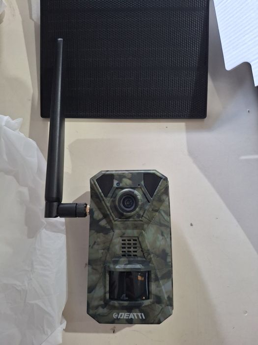 Câmara de caça solar nova