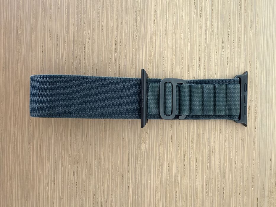 Bracelete Apple alpine loop verde escuro