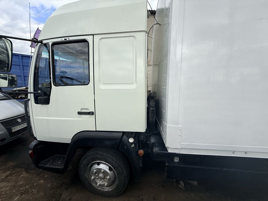 MAN LE 8.125 2001 року, гідроборт