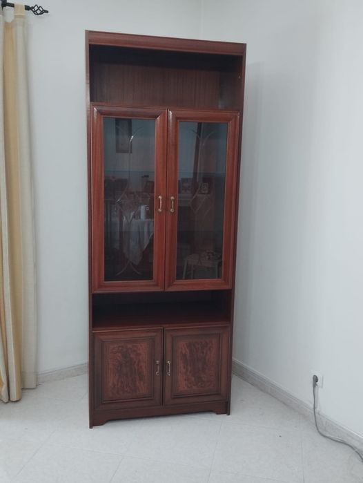 Vende-se movel folha de mogno