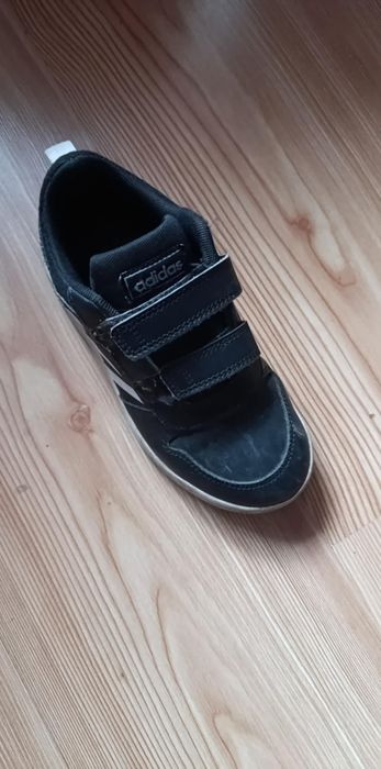 Buty chłopięce  rozmiar 32 ,dwie pary zimowe i jesienno wiosennne