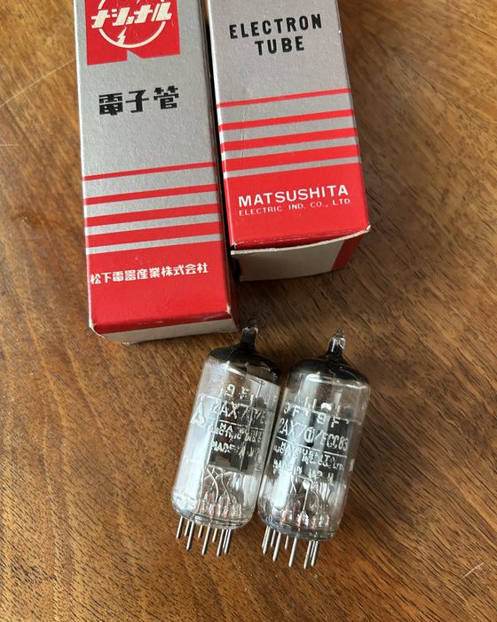 Ecc83 12ax7 NOS Panasonic / Matushita lampy elektronowe