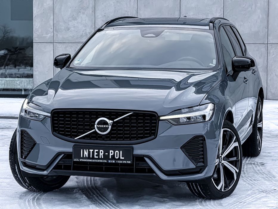 Volvo XC 60 Ultra Dark  B4 D R-Design |VAT23% | KEYLESS | PANORAMA | 4KAMERY | HAK