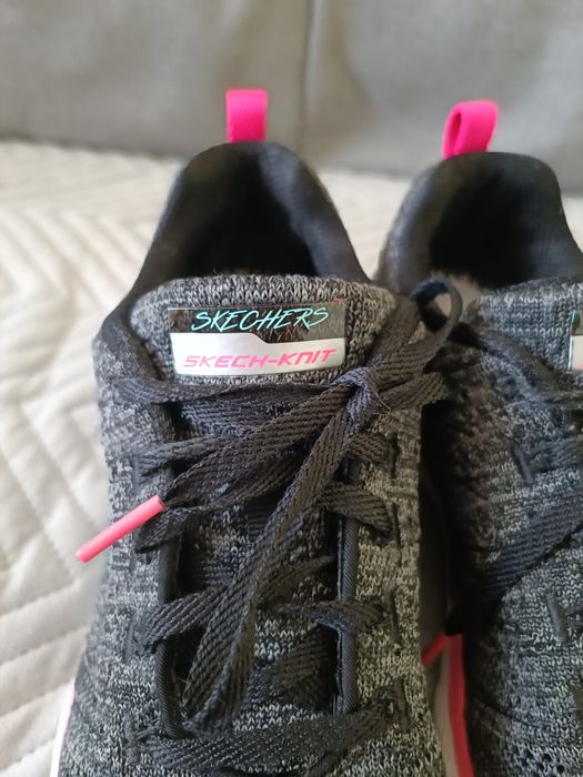 Женские брендовые кроссовки Skechers Skech-Knit