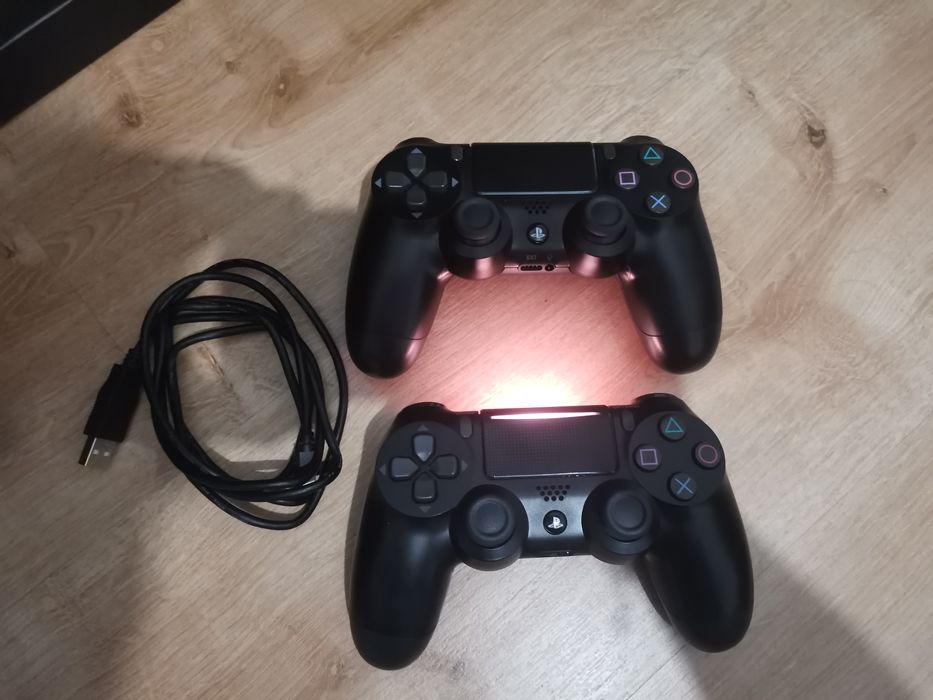 Ps4 Slim 1TB +Acessórios + 2 Jogos