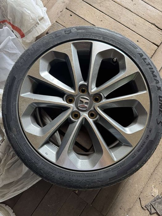 Шины General 235-45-18р 4шт