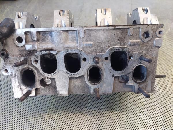Colaça / cabeça do motor SEAT Ibiza III (6L1)