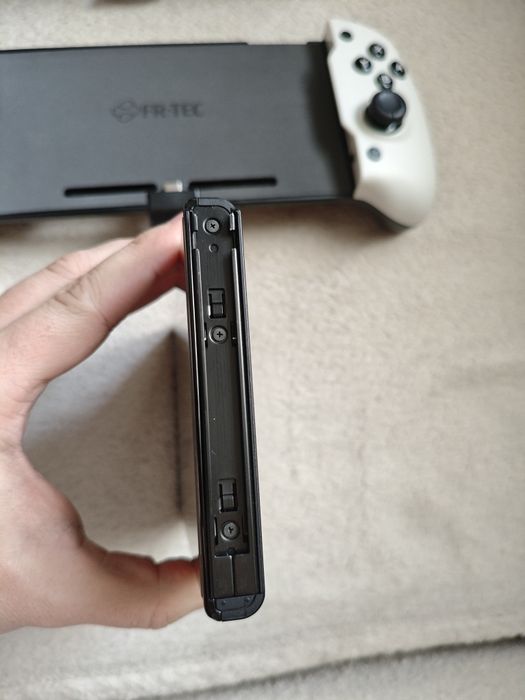 Nintendo Switch Oled + FR-TEC Kontroler