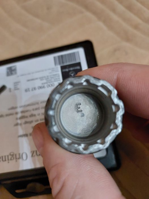 Болт Секретка Mercedes W167 Болти