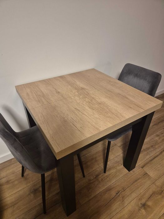 Stół rozkładany 80x80