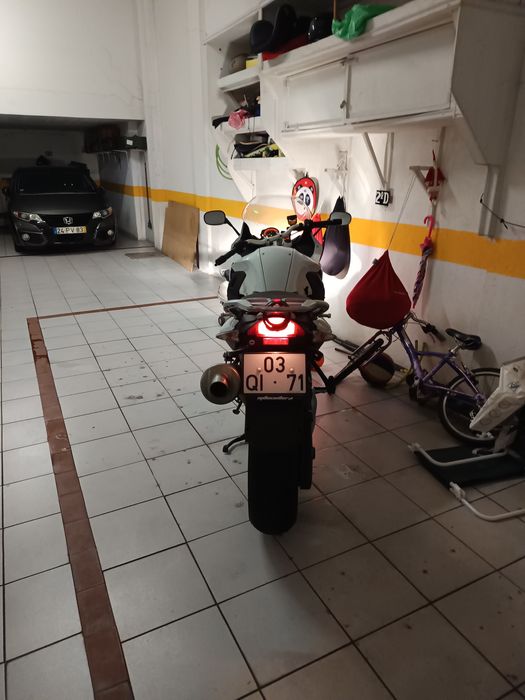 Vendo BMW F 800 GT ano 2015