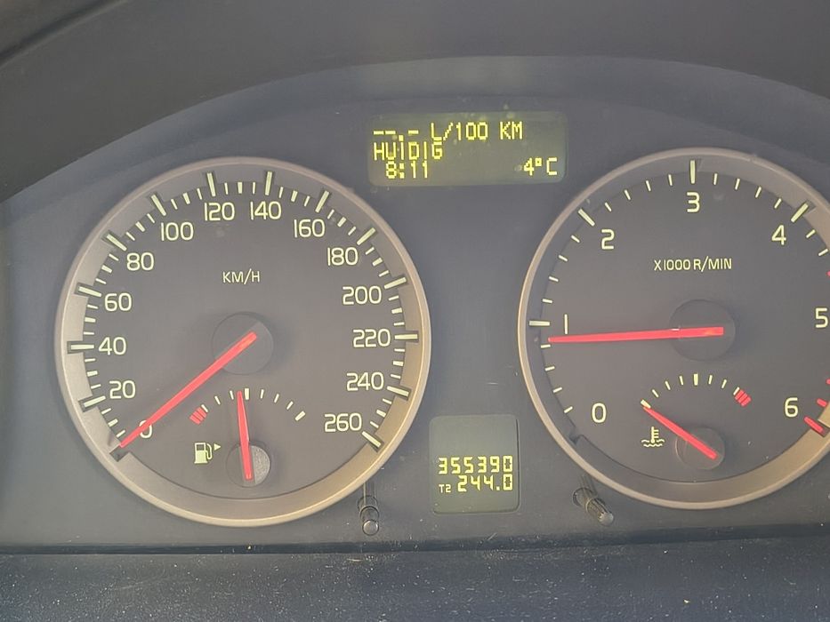 Volvo V50