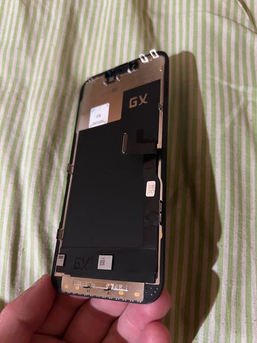 Дисплей iPhone 13 Pro