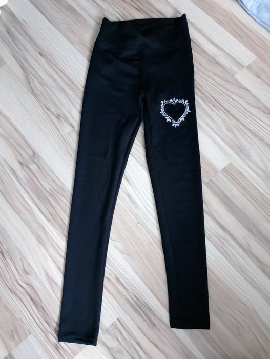 Legginsy damskie z sercem