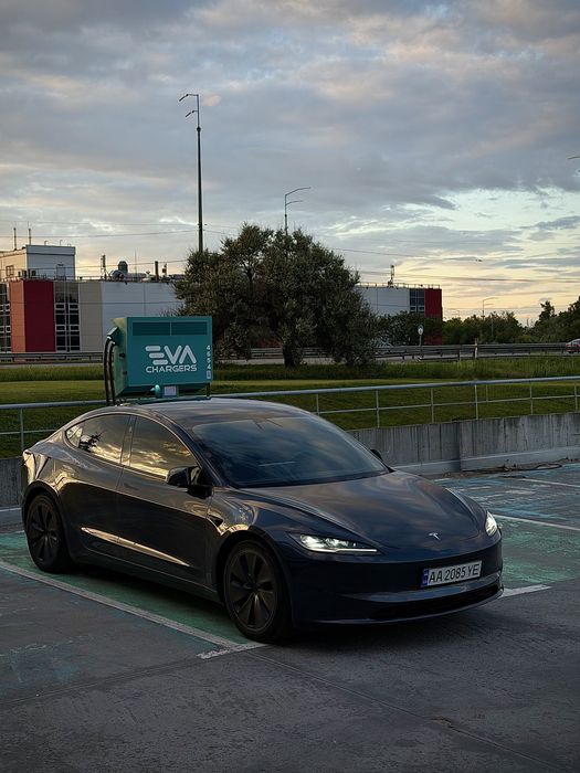 Tesla Model 3 Highland 2024 Dual Motor