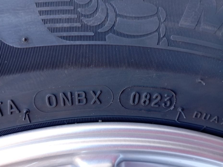 Opony letnie z felgami