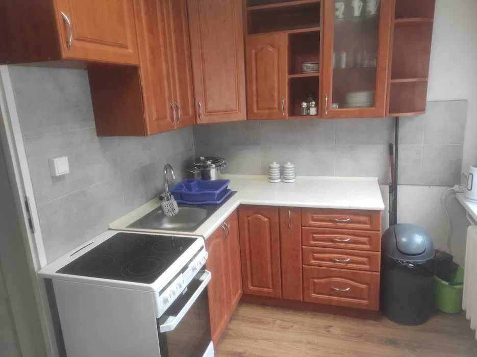 Хостел, гуртожиток квартирного типу Метро Позняки