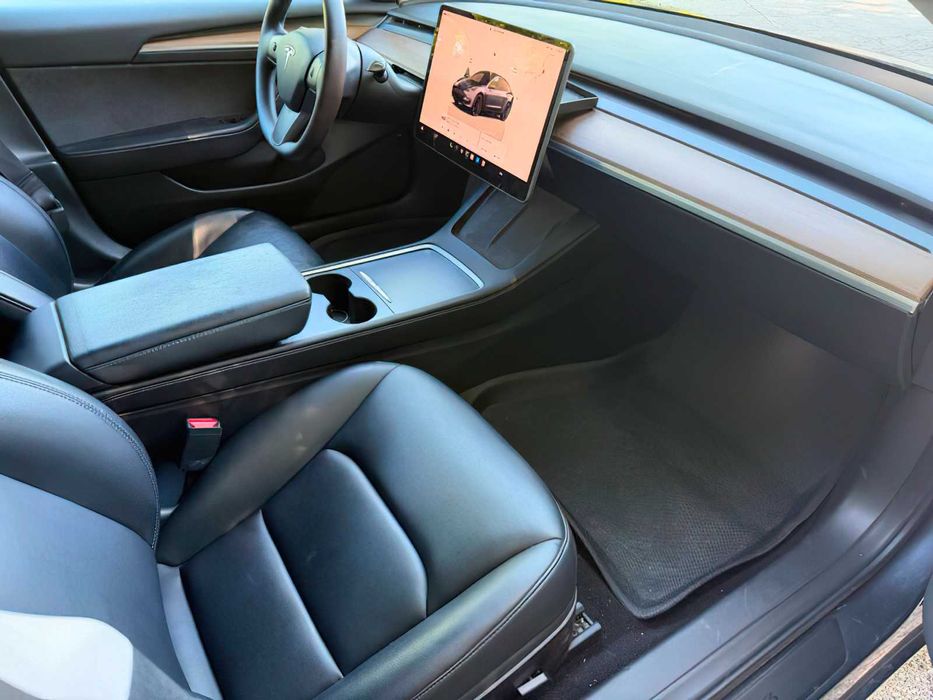 Tesla Model 3 Performance      2022