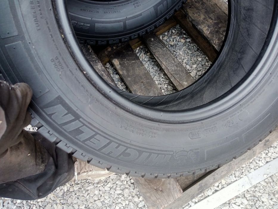 225 65 r16c Michelin 2016p