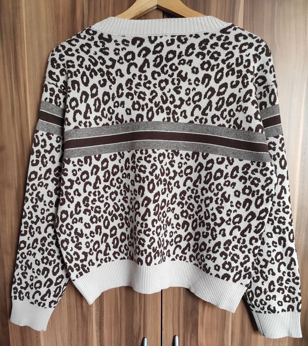 Nowy ciepły sweter panterka L/XL