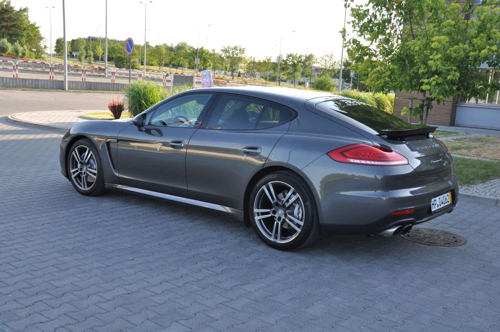 Porsche Panamera
