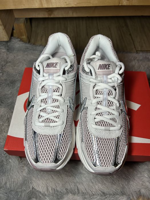 Nike Zoom Vomero 5