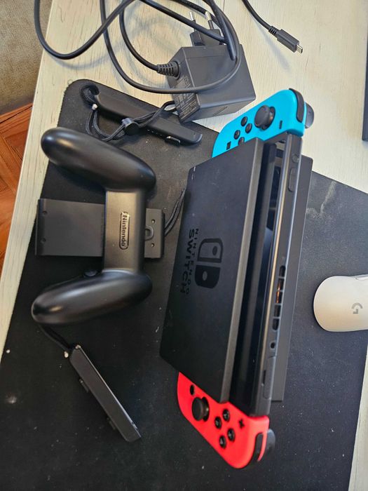 Nintendo Switch 1.1 (V2) c/garantia de 3 anos