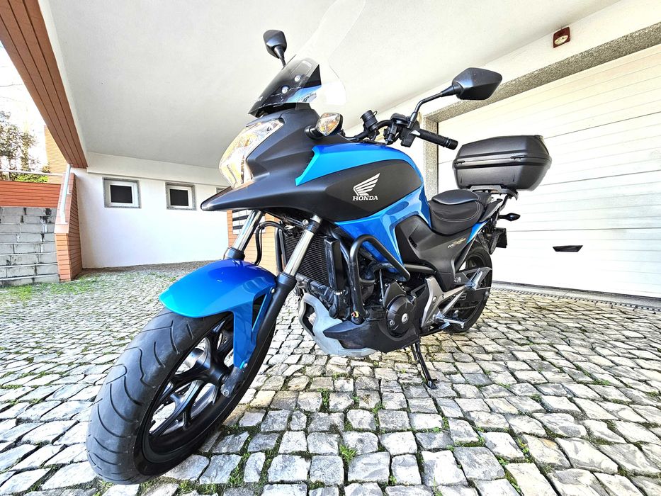 Honda NC750x DCT com 37.800 kms, 18 meses de garantia, Rebaixada
