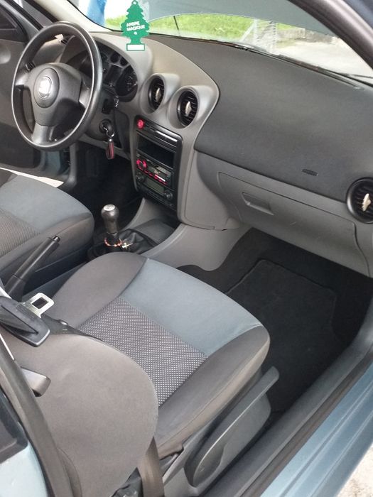 SEAT Ibiza — fotografia 6