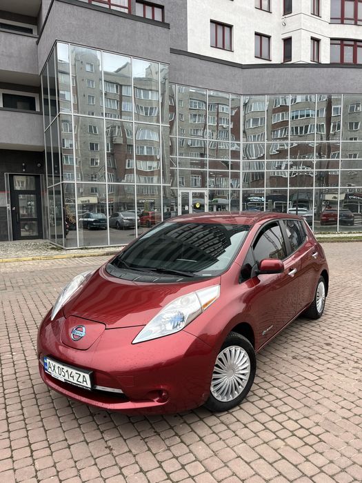 Продам Nisan leaf !